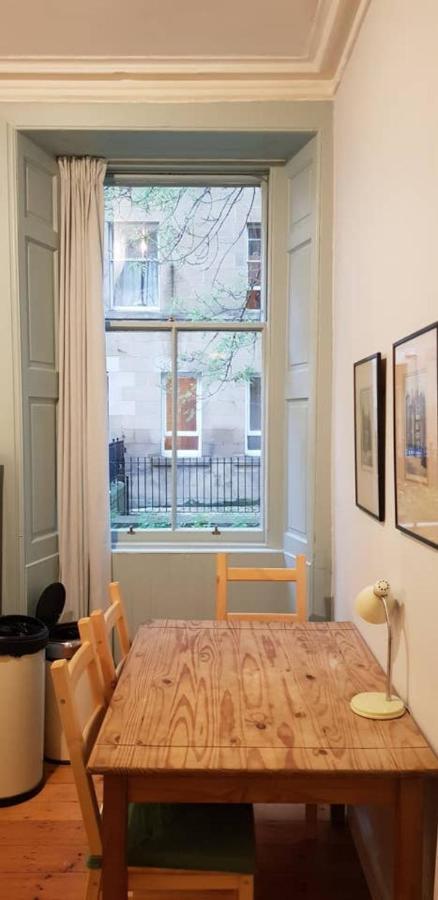 Central 3 Bedroom Next To Leafy Meadows EDI Exterior foto